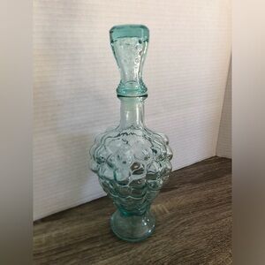 Vtg Etrusca Italy Grape Shaped Decanter with Stopper